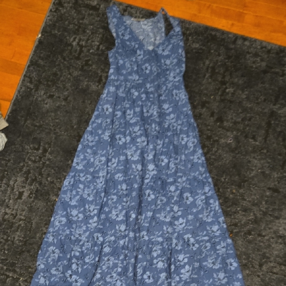 Elegant Blue Floral Maxi Dress